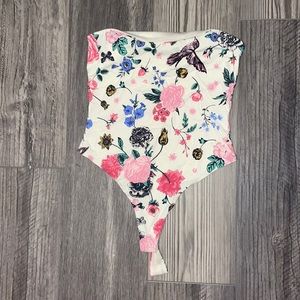 NWT women’s floral tube top bodysuit